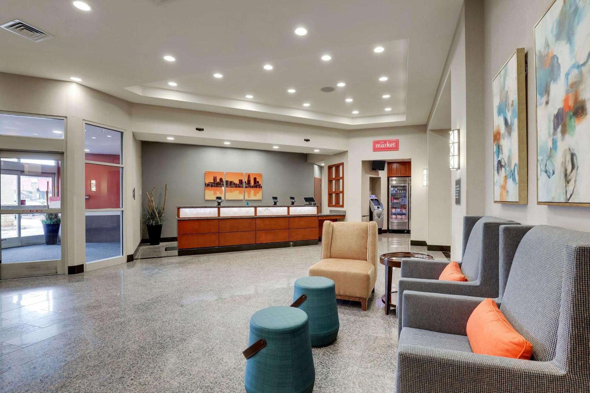 Drury Inn & Suites Charlotte Arrowood Exteriör bild