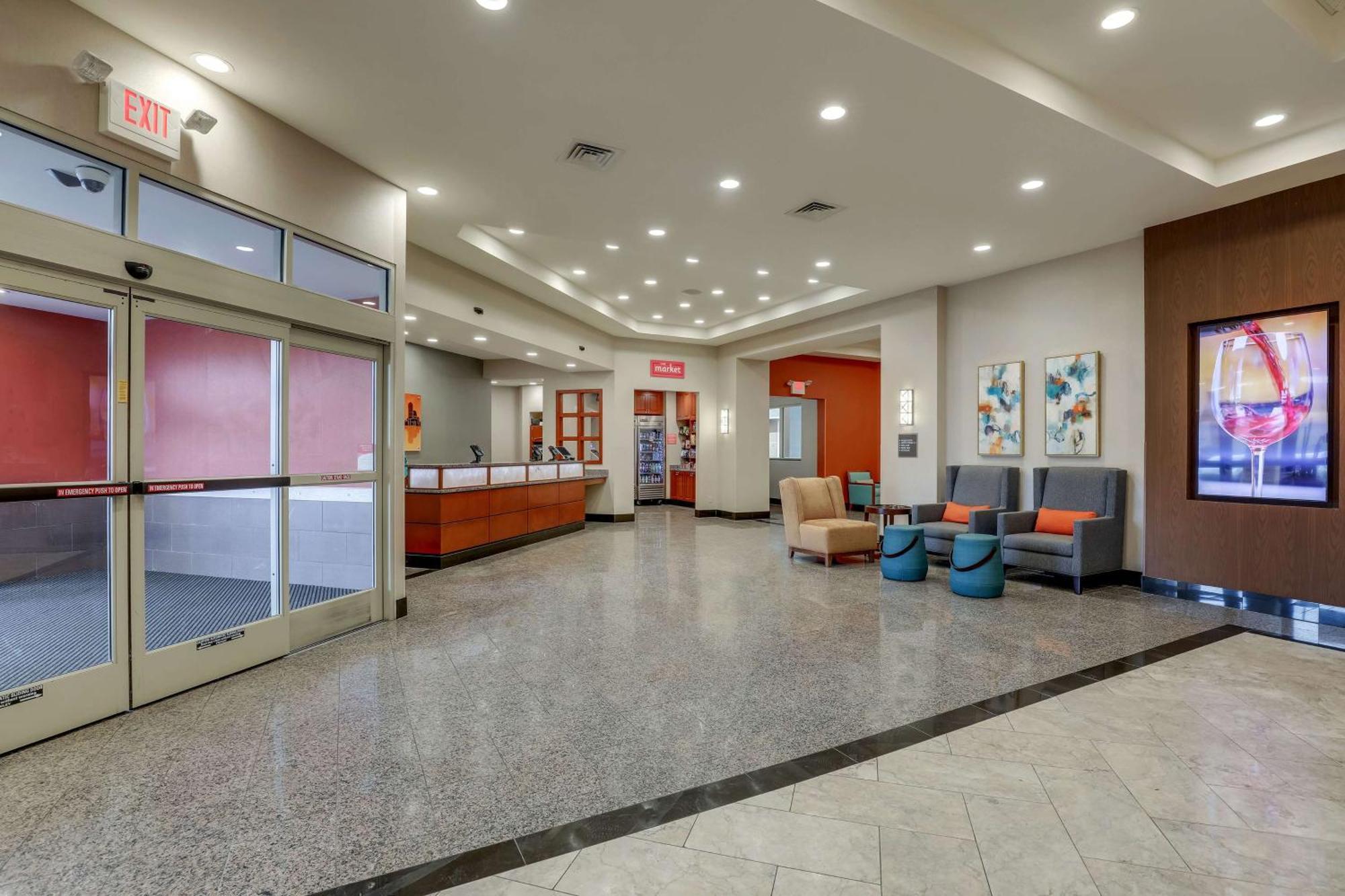 Drury Inn & Suites Charlotte Arrowood Exteriör bild